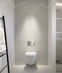 トイレインテリア特集 生活感を無くしたシンプルで快適な空間を作ろう folk トイレ インテリア シンプル バスルーム ミニマリストのバスルーム