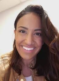 Ann Reis's Instagram, Twitter & Facebook