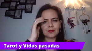 Tarot y Vidas Pasadas