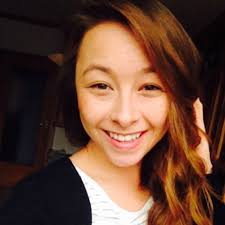 White asparagus with tomato, vanilla, and almond