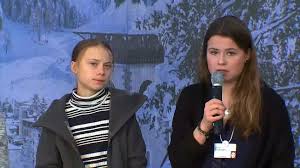 Ärmere menschen würden als ausrede genutzt, um weniger. Klimaaktivistinnen In Davos Bei Diesem Satz Von Luisa Neubauer Schuttelt Greta Thunberg Den Kopf Welt