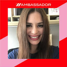 Carolina Estes's Instagram, Twitter & Facebook