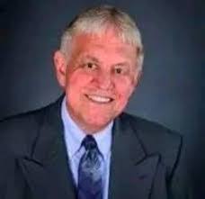 Randy Gray's Instagram, Twitter & Facebook