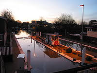 It was formerly within the historic county of middlesex. Brentford Wikipedia