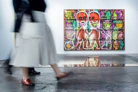 在巴塞尔、迈阿密海滩以及香港举办的art basel 以及 design miami 是全球最重要的艺术和设计类展会。 它们为收藏家、画廊主、艺术家、艺术爱好者、设计师 及策展人提供了宝贵的平台。 作为总包商， expomobilia为这两个品牌展会提供所有的施工规划和项目. Doupdio5az8s2m