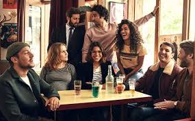 Pin De Freakpop Jovem Pan Em Series Em 2020 Netflix Filmes Estrangeiros Cenas De Amor