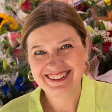 Cheryl Aden's Instagram, Twitter & Facebook