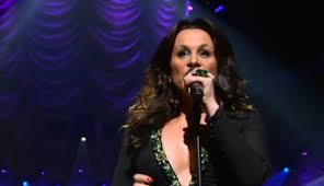 Hongarije zal dit jaar niet deelnemen aan het eurovisiesongfestival. Trijntje Overweegt Boycot Songfestival Vanwege Misstanden Oostenrijk Hongarije