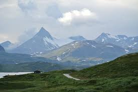 Fondsbu turisthytte is situated northeast of tyinholmen. On The Road To From Fondsbu Bilde Av Fondsbu I Vang Tripadvisor