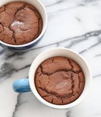 4 Ingredient Molten Nutella Lava Mug Cake Recipe Mug Recipes Nutella Recipes Easy Nutella Recipes