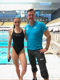 Jun 28, 2021 · újra iron lady üzemmódba váltott hosszú katinka, az úszáson kívül igyekszik mindent kizárni az életéből, már kizárólag csak a tokiói olimpiára koncentrál. The Iron Lady Ready For Swim Open Swim Open