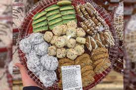 Costco is already preparing you if you want to start buying your cookie dough now. Costco Is Selling This Huge Cookie Tray For Only 18 99 Taste Of Home