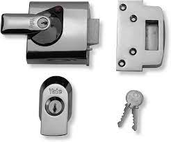 Liberator road, norwich, nr6 6eu. Yale P Bs1 Ch Ch 60 Bs1 British Standard Nightlatch 60 Mm Chrome Finish High Security Approved By Insurance Companies Door Lock Replacement Parts Amazon Com