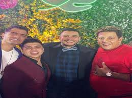 على الجانب الآخر تعرضت روجينا بطلة المسلسل لإصابة بالأمس أثناء التصوير في وجهه، مما أدى إلى نقلها. Ø¨Ù†ØªÙƒ Ø§Ù„Ù„ÙŠ Ø¹Ø²Ù…ØªÙ†Ø§ Ø¹Ù…Ø± ÙƒÙ…Ø§Ù„ ÙˆØ­Ù…Ùˆ Ø¨ÙŠÙƒØ§ ÙŠØ±Ø¯Ø§Ù† Ø¹Ù„Ù‰ Ù‡Ø§Ù†ÙŠ Ù…Ù‡Ù†Ø§ Ø§Ù„Ø¥Ø®Ø¨Ø§Ø±ÙŠØ©