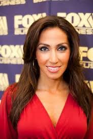 Laura Simonetti's Instagram, Twitter & Facebook