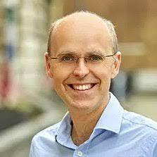 Gavin Davidson's Instagram, Twitter & Facebook