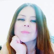 Con mi madre y mis hermanos ♥️ En el año 2000 emigramos a USA buscando un  mejor futuro. Llegamos sin nada a casa de las hermanas de mi mama (tias  maravillosas) Mi