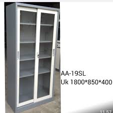 Lemari arsip 2 pintu kaca. Lemari Arsip Besi 3 Pintu Lemarila