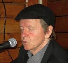 File:Dan Berglund på Wokstugan i Falköping 2015-05-01