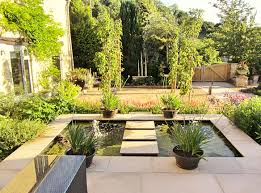 Modern Outdoor Water Feature Contemporary Gardens Oxford Garden Design Garden Design Front Garden Design Small Gardens