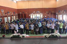 Masyarakat kerajaan kutai menganut agama hindu hal itu ditandai adanya bangunan atau tempat suci bagi umat hindu untuk melakukan upacara upacara keagamaan yang bernama. Sekolah Menengah Agama Kerajaan Johor Kluang Home Facebook