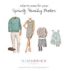 What To Wear For Your Spring Family Photo Session Family Photos What To Wear Family Photo Outfits Family Picture Outfits
