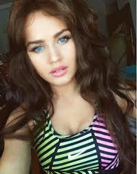 Rosie Mac, la espectacular doble de Emilia Clarke en 'Juego de Tronos'