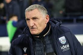 Tony Mowbray delivers resentment verdict on Sunderland and fans ahead of West  Brom clash