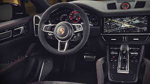 Heated multifunction steering wheel in anthracite birch. 2021 Porsche Cayenne Gts Interior