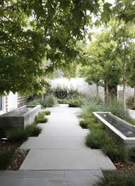 Image Via Gardenista Designer Mark Tessier Landscape Architecture Photographer Art Gray Modern Garten Design Japanischer Garten Kleiner Japanischer Garten