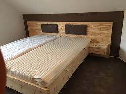 Alle firmen für betten aus zirbenholz schnell recherchiert direkt kontaktiert auf dem führenden b2b marktplatz jetzt firma finden! Zirbenbett Zirbenbetten Bett Aus Zirbenholz
