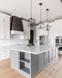 Traditional Meets Modern Carrington Creek Homes In 2020 White Modern Kitchen Kitchen Inspiration Design Modern Kitchen Design