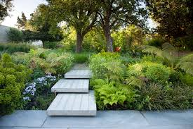 Wildlife Garden For Midcentury House And Design Lovers Barbara Samitier Landscape And Garden Design Wildlife Gardening Garden Design Garden