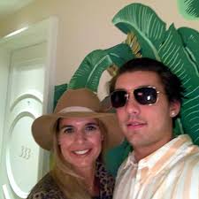 Song To Remember A Thousand Horses has a new album coming out soon. We  wrote "Song To Remember" with Michael Hobby and Chris Stevens. Check it out!