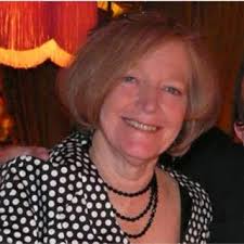 Bonnie Holcomb's Instagram, Twitter & Facebook