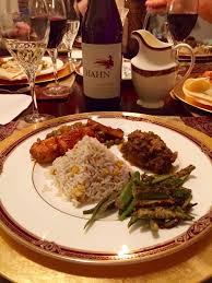 A simple stir fry, raita / plain yogurt, chutney and pickle will do. Indian Vegetarian Tasting Menu Big Apple Curry Vegetarian Vegetarian Dinner Party Vegetarian Menu