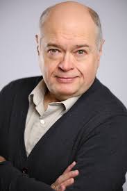 Creative Continuity" Brian Azzarello with Musical Guest Government Cheaze  (TV Episode 2013)