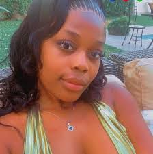 Cora Castillo's Instagram, Twitter & Facebook