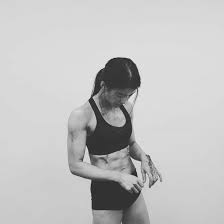 It's not my style — honey family. Lee Si Young S Amazing Abs Hancinema