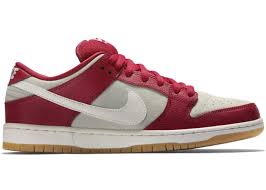 The limited edition valentine's dunking buddy is ready to ship! Nike Dunk Sb Low Valentines Day 2015 304292 612