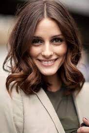 Center Part Loose Waves Pricheski Strizhka Volosy