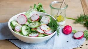 Rezept Gurken Radieschen Salat Ndr De Ratgeber Kochen Rezept Radieschen Salat Radieschen Radieschen Rezepte