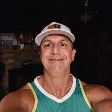 MMA veteran Quinton Rampage Jackson has made a surprising return to gi  training after a 20 year break, and he's still a blue belt in Brazilian  Jiu-Jitsu despite his illustrious career. >>