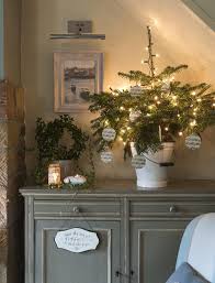 Christmas 2020 ~ cottage country lifestyle magazine explore cottage country from the ashes new life will rise don and laurie riley are the model of resilience, proving that no matter what comes. 25 Beautiful Homes Christmas Interiors 25 Beautiful Homes Cottage Christmas
