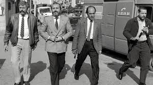 Carmine falcone, also known as don carmine falcone, was the former head of the gotham city mob, that he ruled over with his personal crime syndicate. Mafiosi Wegen Mordes An Giovanni Falcone Verurteilt