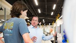 Wolf Administration stops in at 3D-printing and bioengineering summer camp 