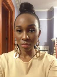You won't miss the white cast in your photos that often comes with other finishing powders. My Most Used Ben Nye Powders For Brown Skin Banana Sienna Dark Cocoa