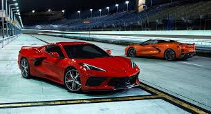 Crystal red metallic (l) and long beach red (r) with the red mist color chip. Chevrolet Halts 2021 Corvette Production For A Second Week Carscoops