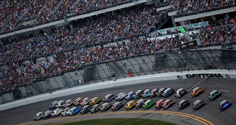 The Only Way Daytona 500 Can Come Out of Super Bowl’s Shadow