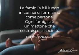 Apr 19, 2021 · abbiamo selezionato tante frasi di cordoglio per poter esprimere la tua vicinanza a chi ha perso la mamma. Frasi Aforismi E Citazioni Sulla Famiglia Aforisticamente